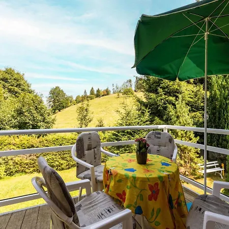 Mountain View In Kurort With Garden *