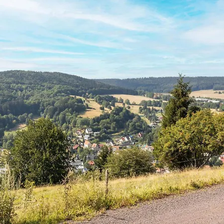 Mountain View In Kurort With Garden Apartment